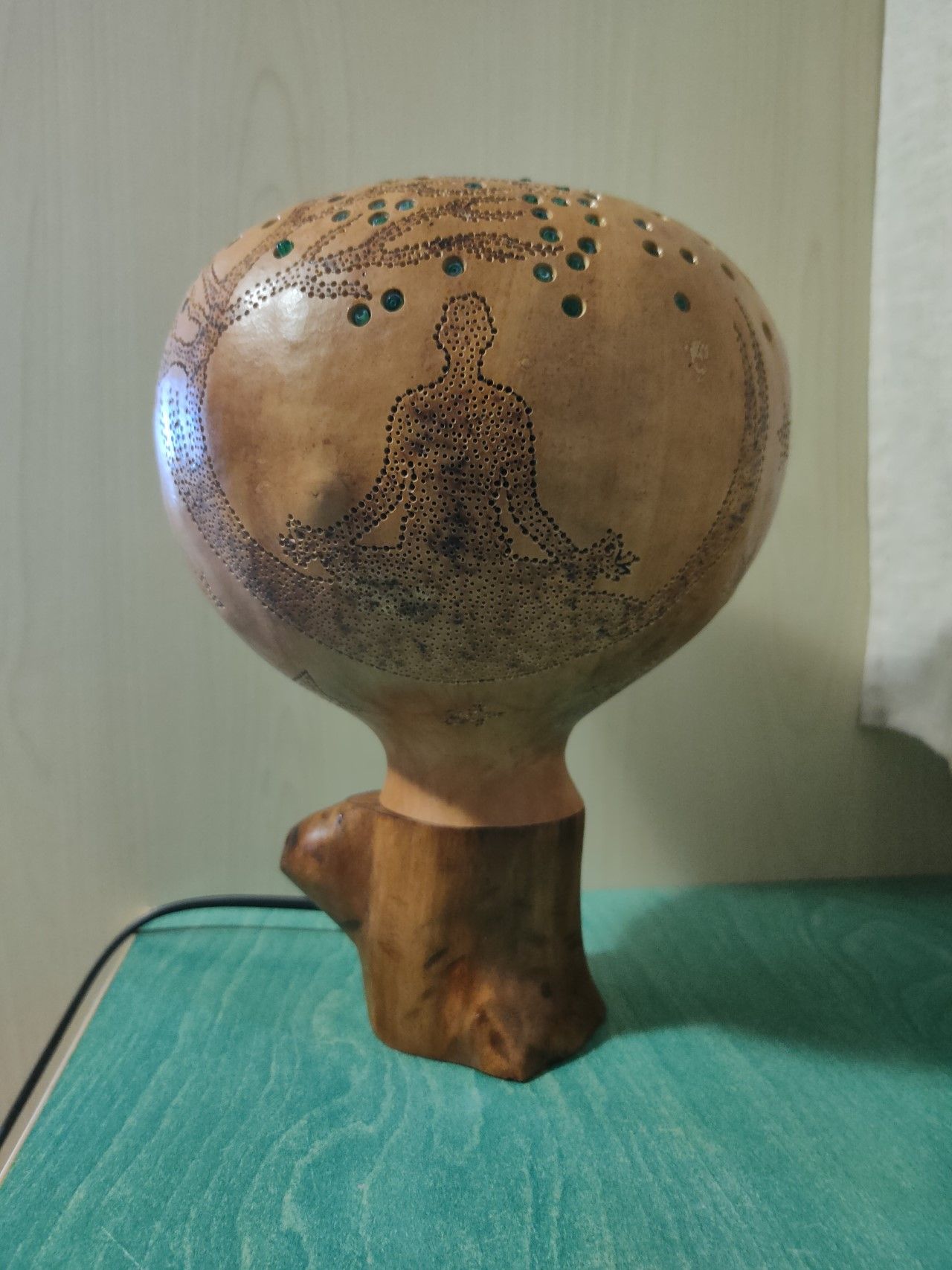 Meditación bajo el árbol